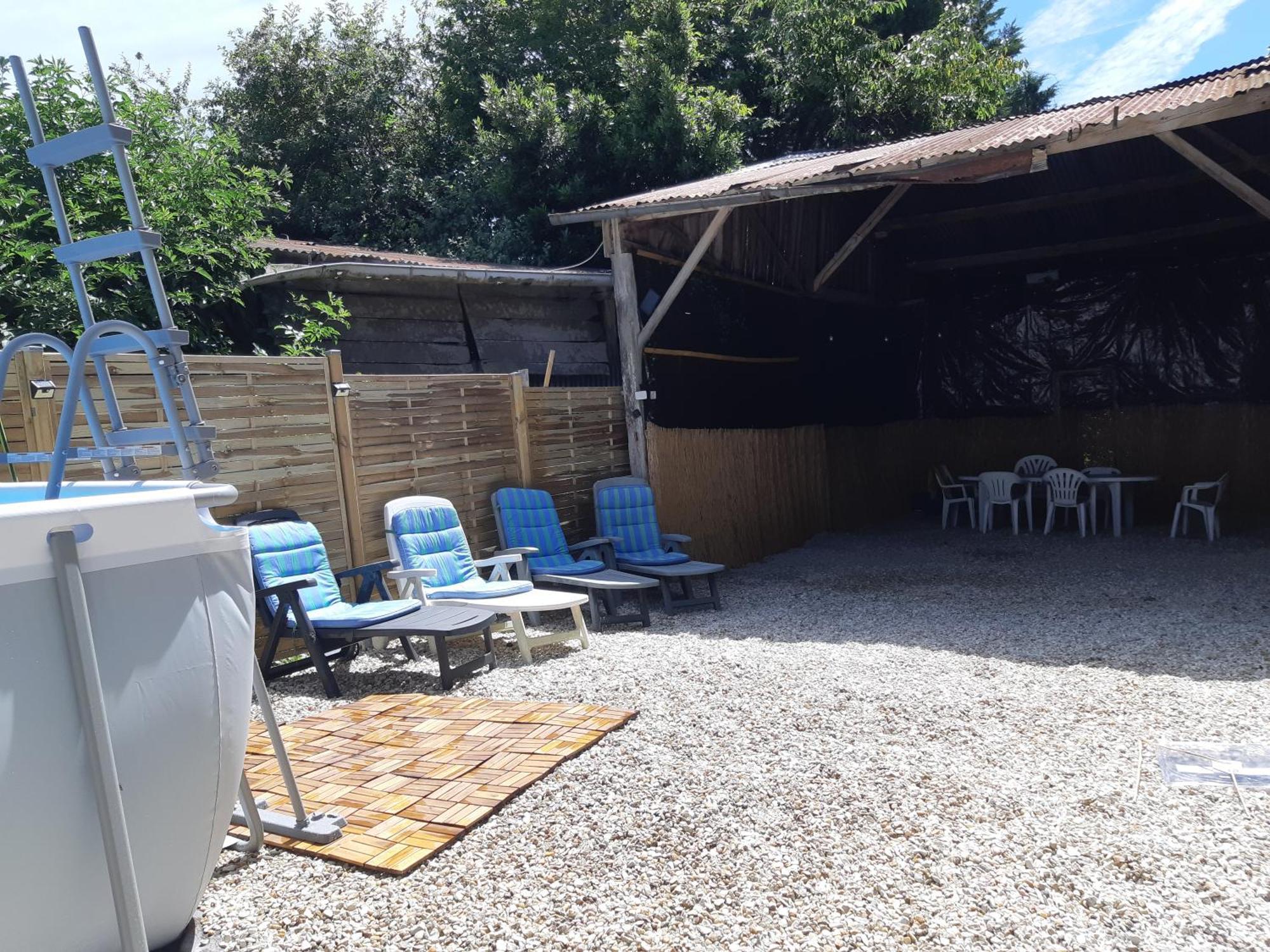 La Java Saint-Cyran-du-Jambot Exterior photo